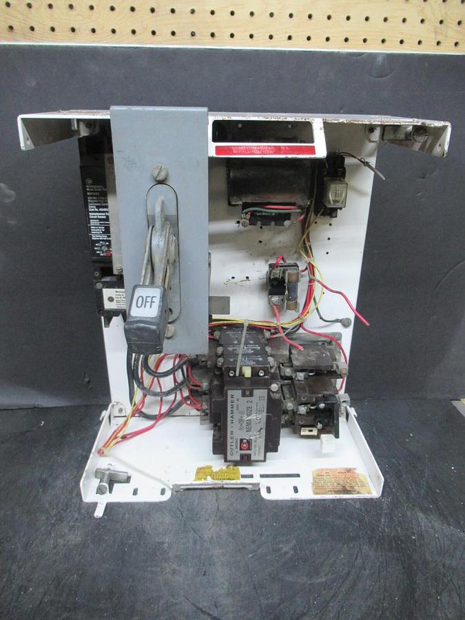 Used CUTLER HAMMER MOTOR STARTER CONTROL 17" W/ A10DN0 NEMA SIZE 2 30 AMP 600 VAC