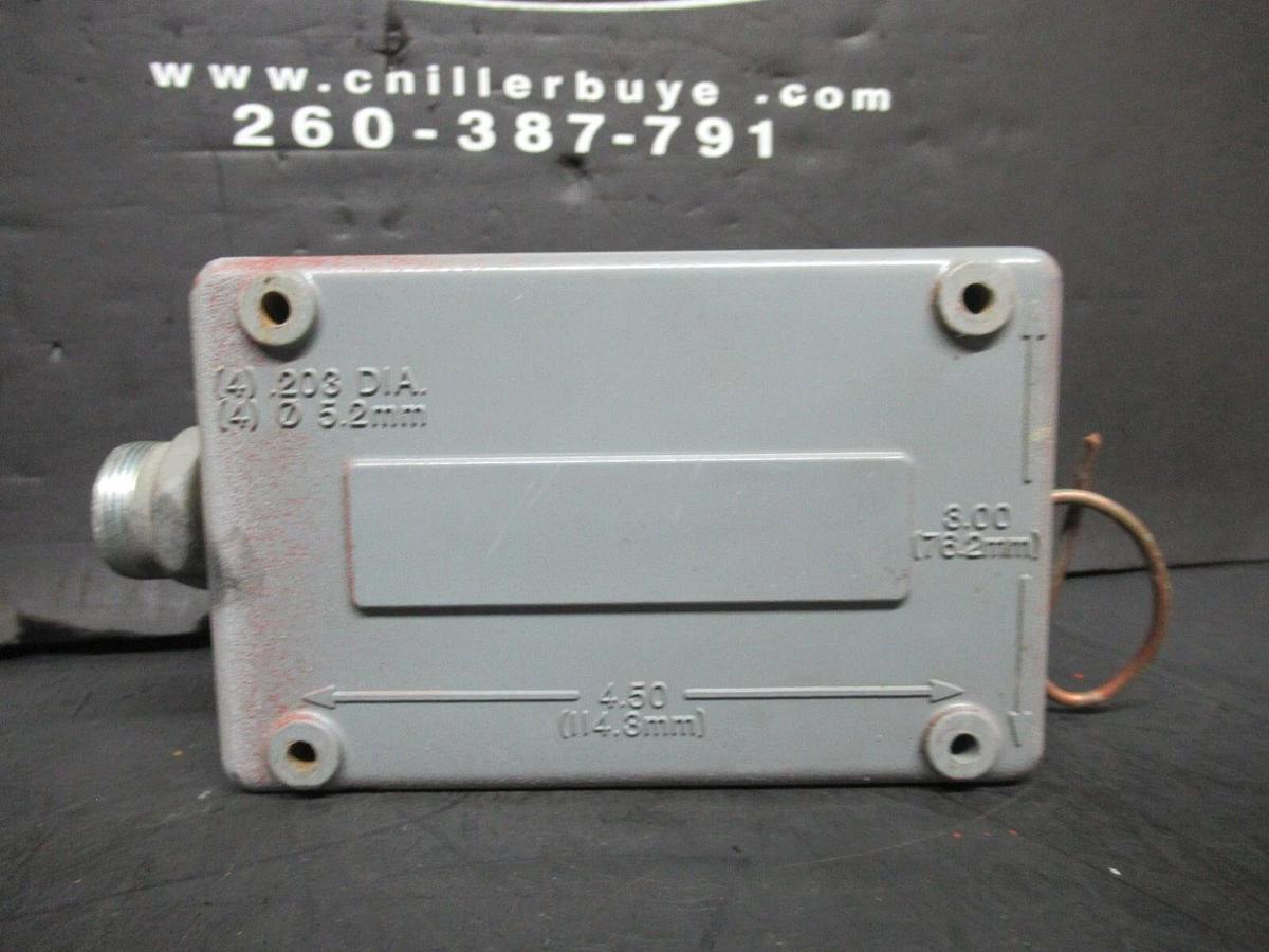 Used ALLEN-BRADLEY TEMPERATURE CONTROL SWITCH 837-A5 24-600 VAC @ 125 VA NEMA 4, 13