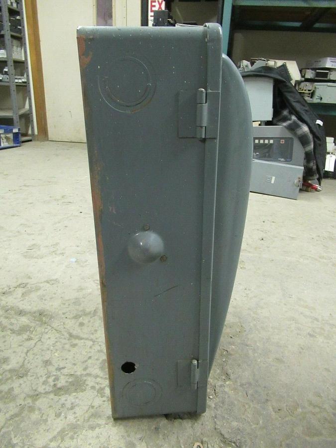 Used WESTINGHOUSE FUSIBLE SAFETY SWITCH CAF-323 100 AMP 240 VAC