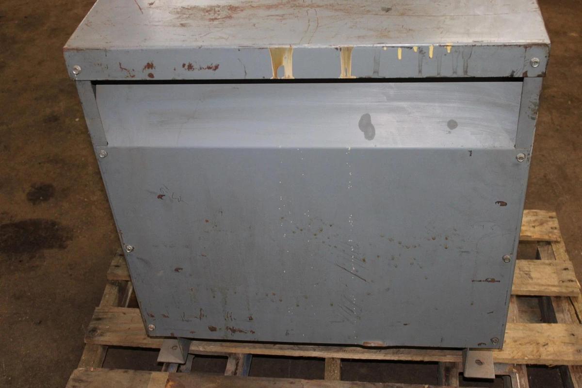 Used 30 kVA ITC TRANSFORMER 30T32H6ES HIGH: 208V LOW: 208/120V 3-PHASE 60 HZ HTUL