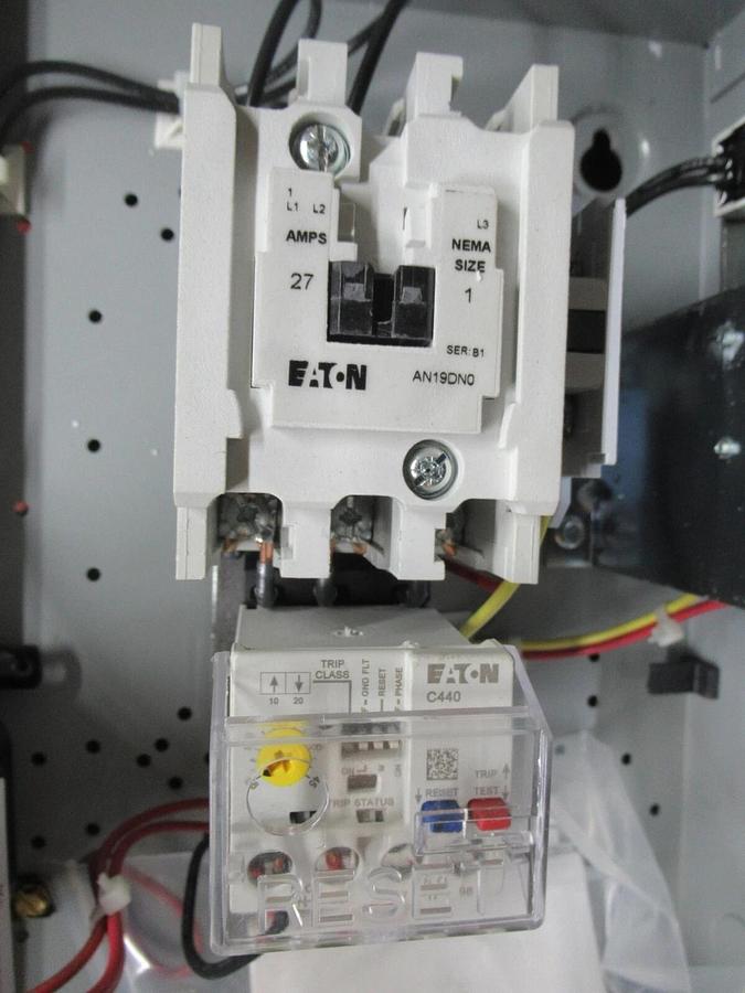 EATON MOTOR CONTROL STARTER ECN0721EHA NEMA: 1 W/ AN19DN0 27 AMP NEMA SIZE 1