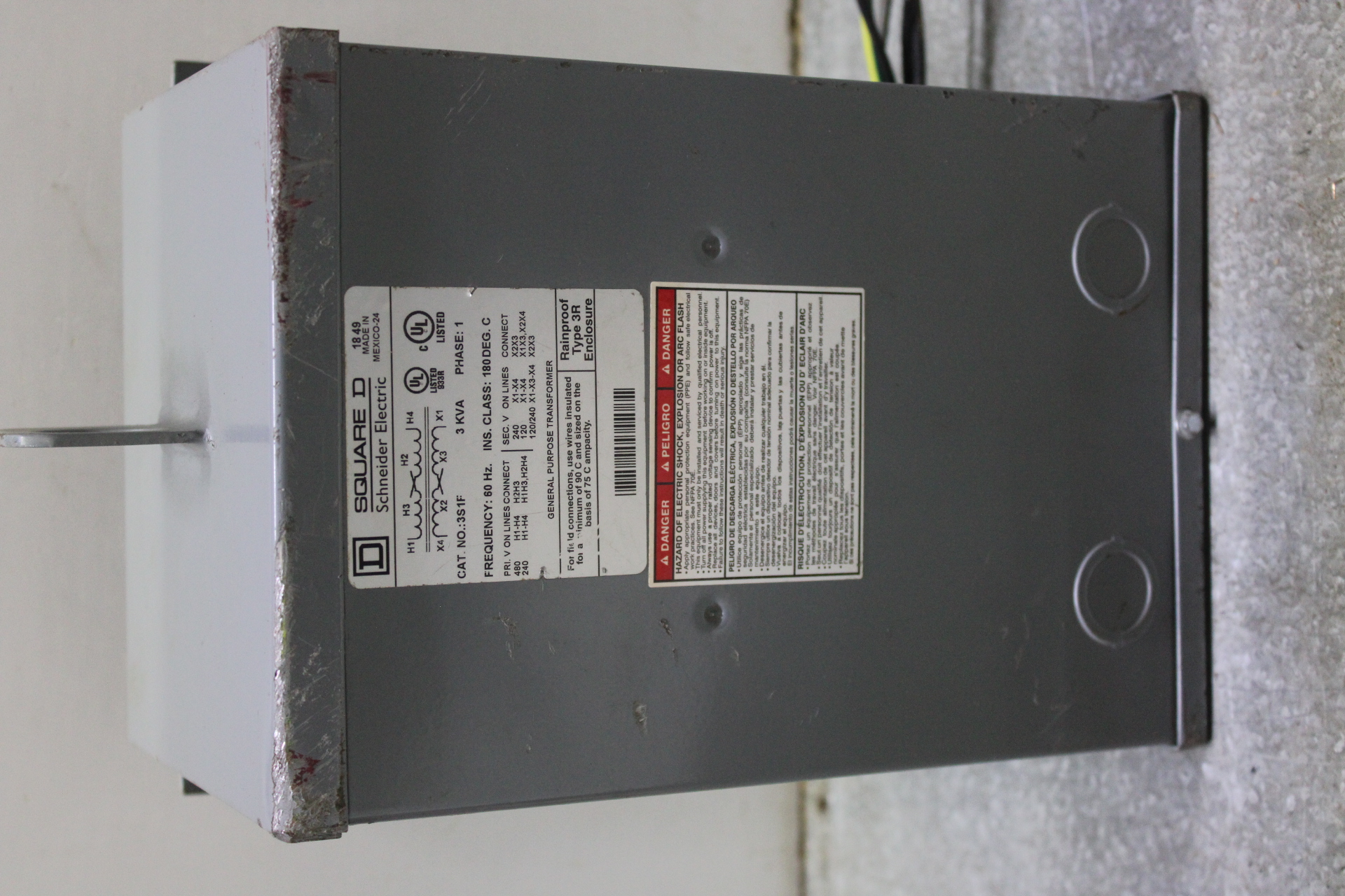 Used SQUARE D SAFETY SWITCH HU363AWK 100 AMP 600 VAC TYPE 3R ENCLOSURE