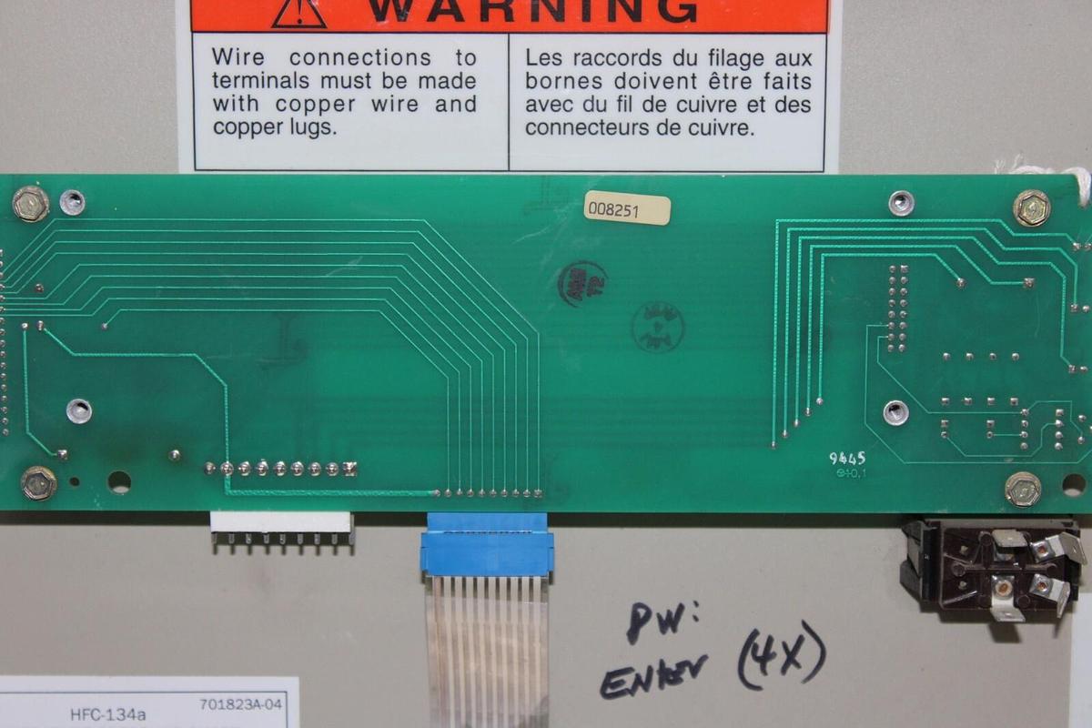 Used MCQUAY MICROTECH CONTROL PANEL 070200105 REV. 0A 735030431 **WARRANTY**