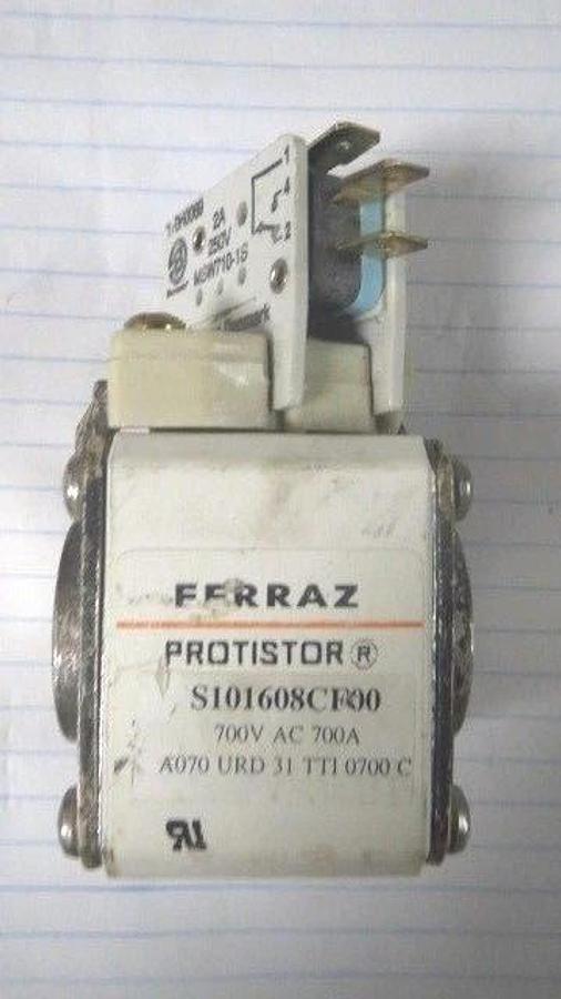 Used FERRAZ PROTISTOR MODEL S101608CF00 -- 700 AMP 700 VAC WITH 2 AMP MICROSWITCH