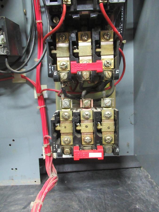 Used SQUARE D MCC MOTOR CONTROL STARTER 20" MODEL 5 W/ 8810SCO12 STARTER NEMA 1 10 HP