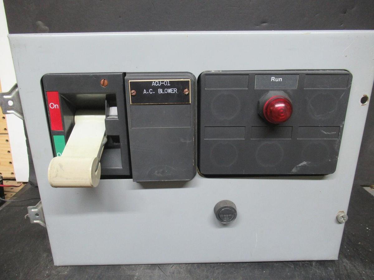 Used CUTLER HAMMER MOTOR STARTER CONTROL MODEL: 2100 12" W/ A200M1CACP NEMA SIZE 1