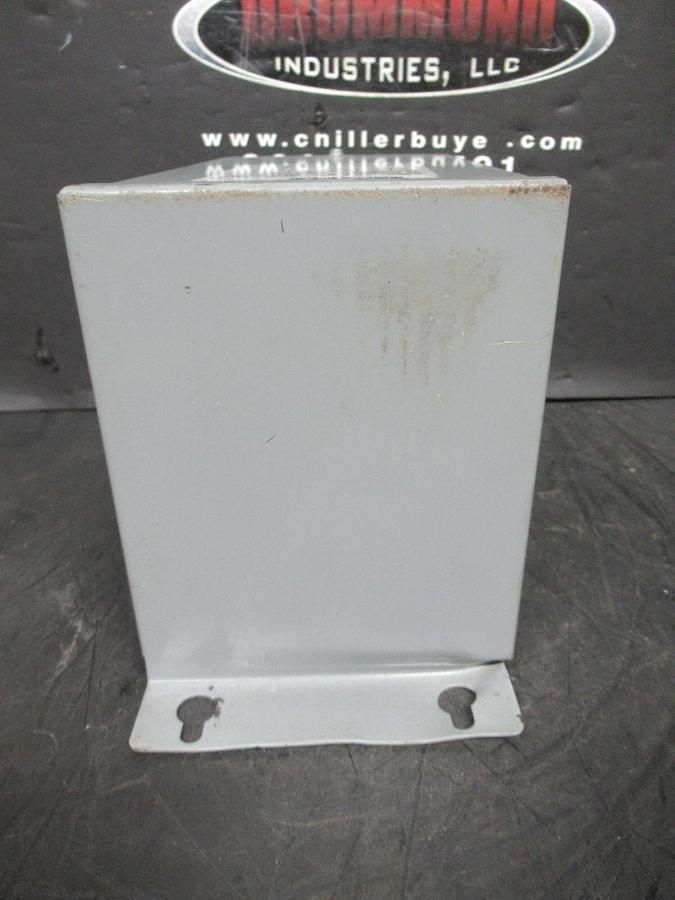 1 KVA FEDERAL PACIFIC TRANSFORMER SB16N1F SINGLE PHASE PRI: 240V SEC: 32V
