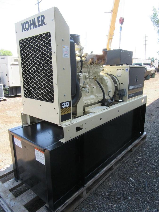 Used 30KW DIESEL GENERATOR KOHLER 120/240 V JOHN DEERE 12-LEAD RECONNECTABLE