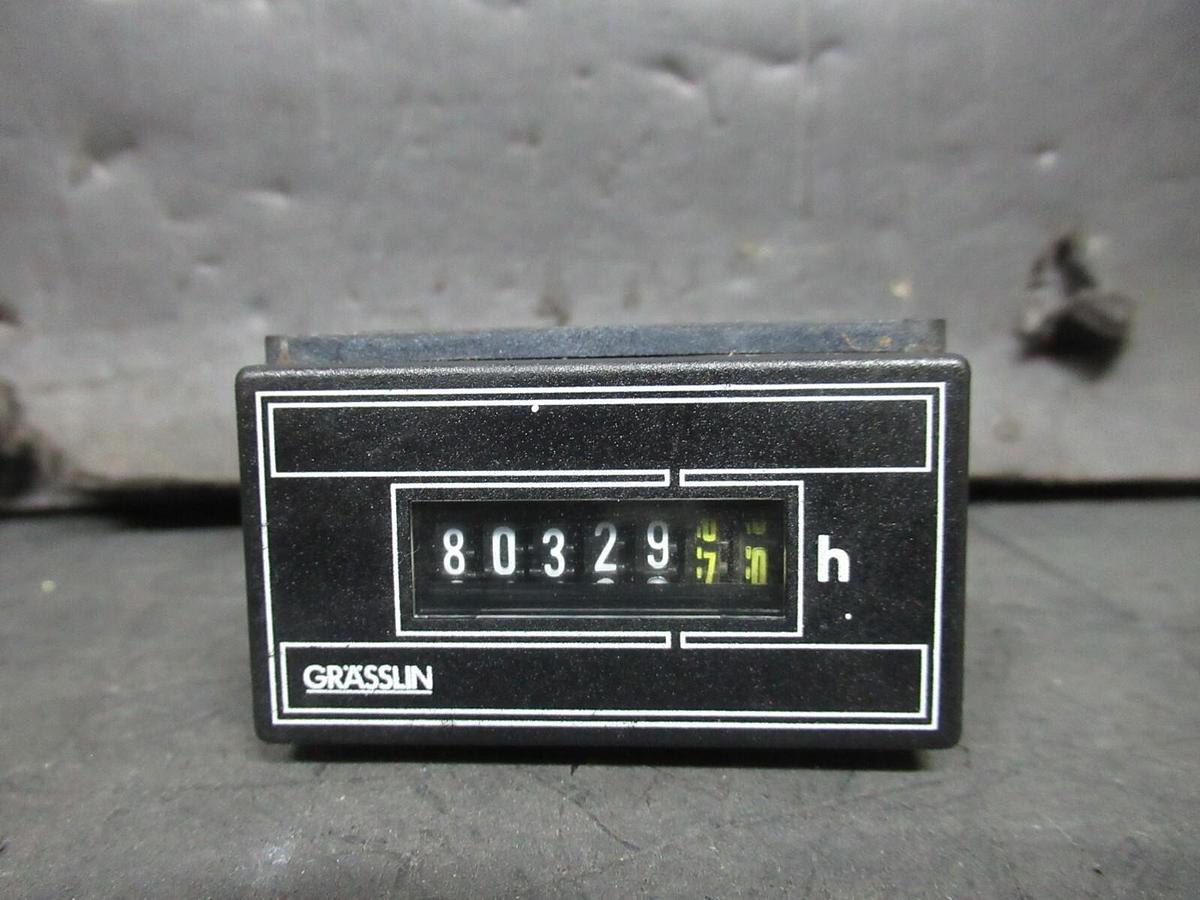 Used GRASSLIN ELAPSED TIME INDICATOR FWZ55-L 05.20.0044.1 110-127 VOLT 60 HZ