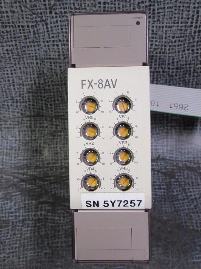 Used MITSUBISHI PROGRAMMABLE CONTROLLER MODEL: FX-8AV **WARRANTY INCLUDED**