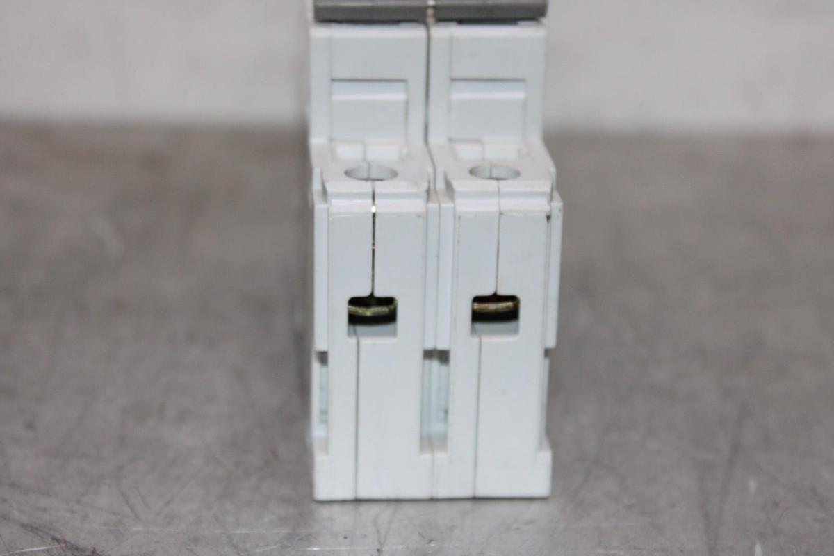 Used ALLEN BRADLEY CIRCUIT BREAKER 1492-ACB 277 VAC 6 AMP 2-POLE