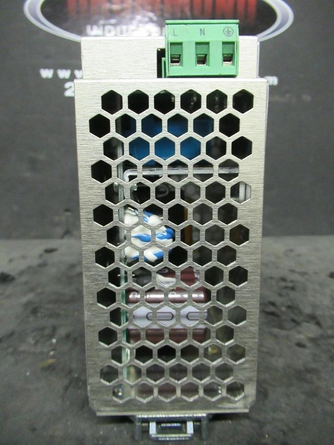 Used PHOENIX CONTACT QUINT-PS-100-240AC QUINT POWER POWER SUPPLY 24 VDC 100-240 VAC