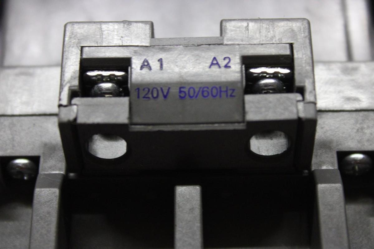 Used BENSHAW CONTACTOR RSC-85/4 135 AMP 600 VAC 50 HP NEMA 3 COIL: 120V *WARRANTY*