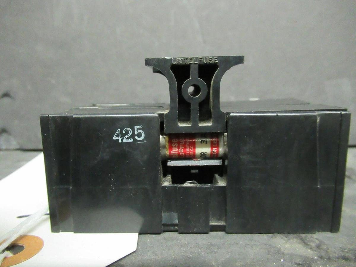 Used LITTELFUSE FUSE HOLDER L60030C-2PQ 600 VOLT 30 AMP CLASS CC FUSES W/ FUSES