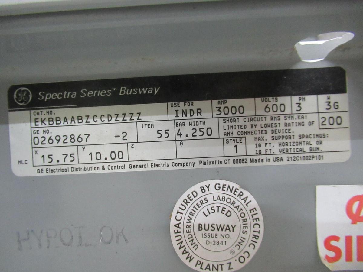 Used 3000 AMP GE SPECTRA SERIES 90° EDGEWISE BUSWAY ELBOW 02692867 600 V 3 PH 3 W W/G