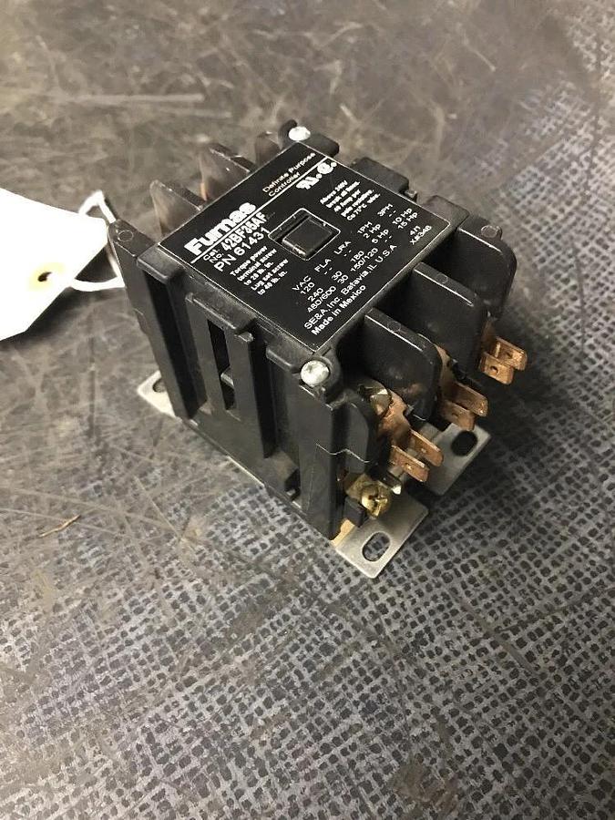 Used FURNAS DEFINITE PURPOSE CONTACTOR 42BF35AF 61431 30 AMP 600 VAC 15 HP 3-POLE