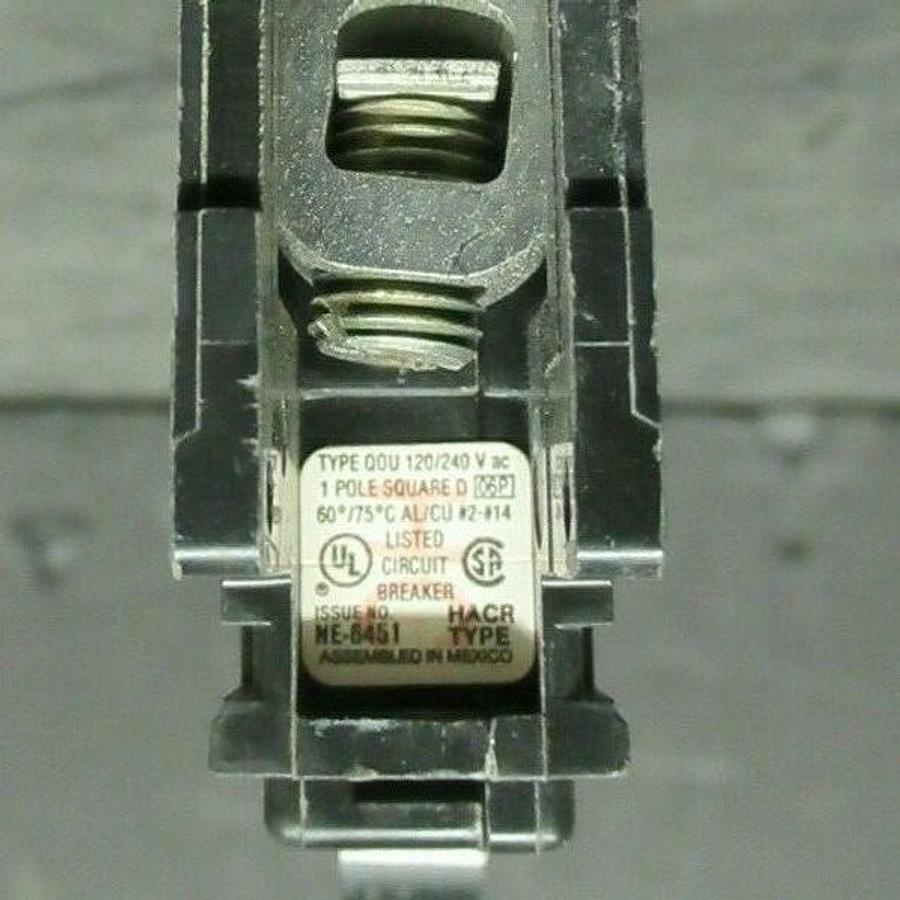 Used LOT OF 2 15 AMP SQUARE D SINGLE POLE BREAKERS 120/240 VAC