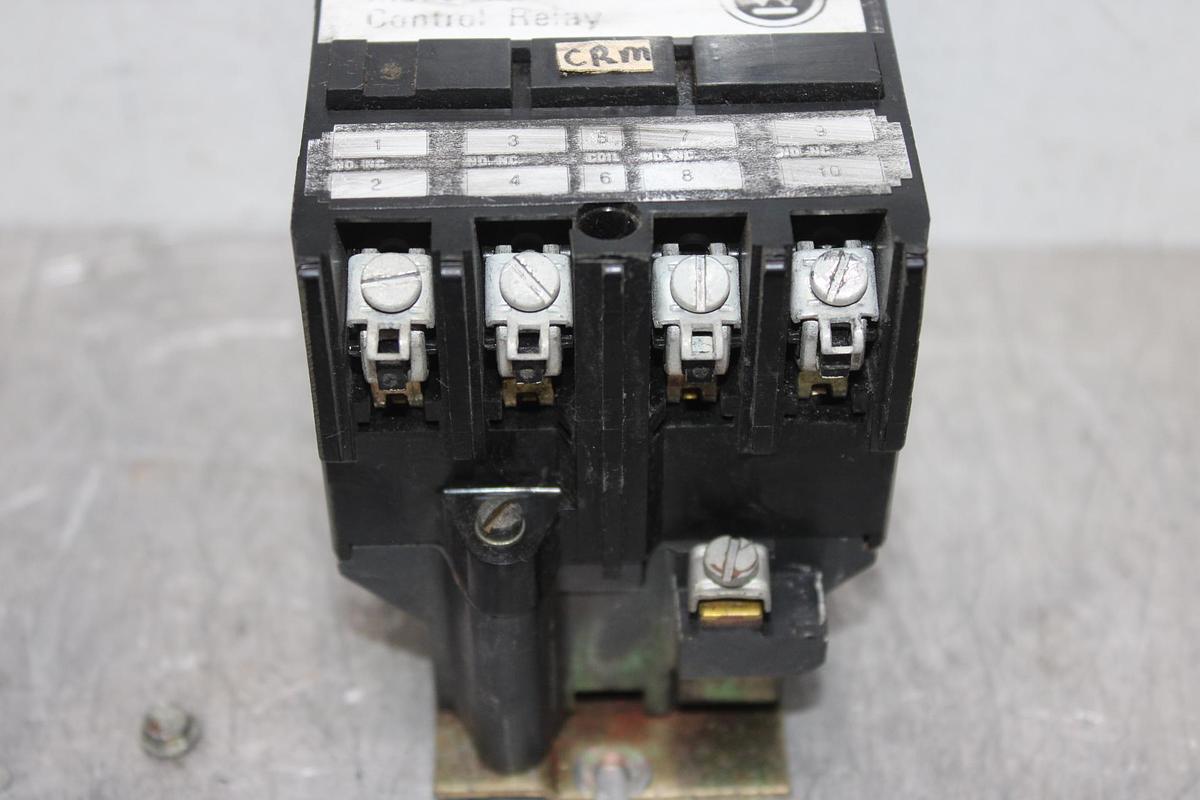 Used WESTINGHOUSE INDUSTRIAL CONTROL RELAY AR4A 10 AMP 600 VAC
