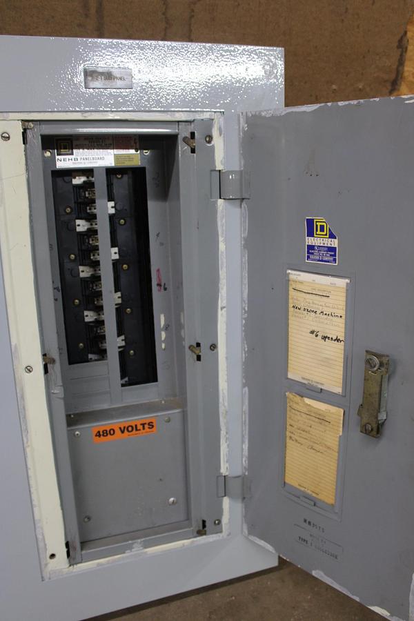 Used ITE VACU-BREAK PANELBOARD SWITCH V7F3604 200 AMP 600 VOLT 3-PHASE 3-POLE