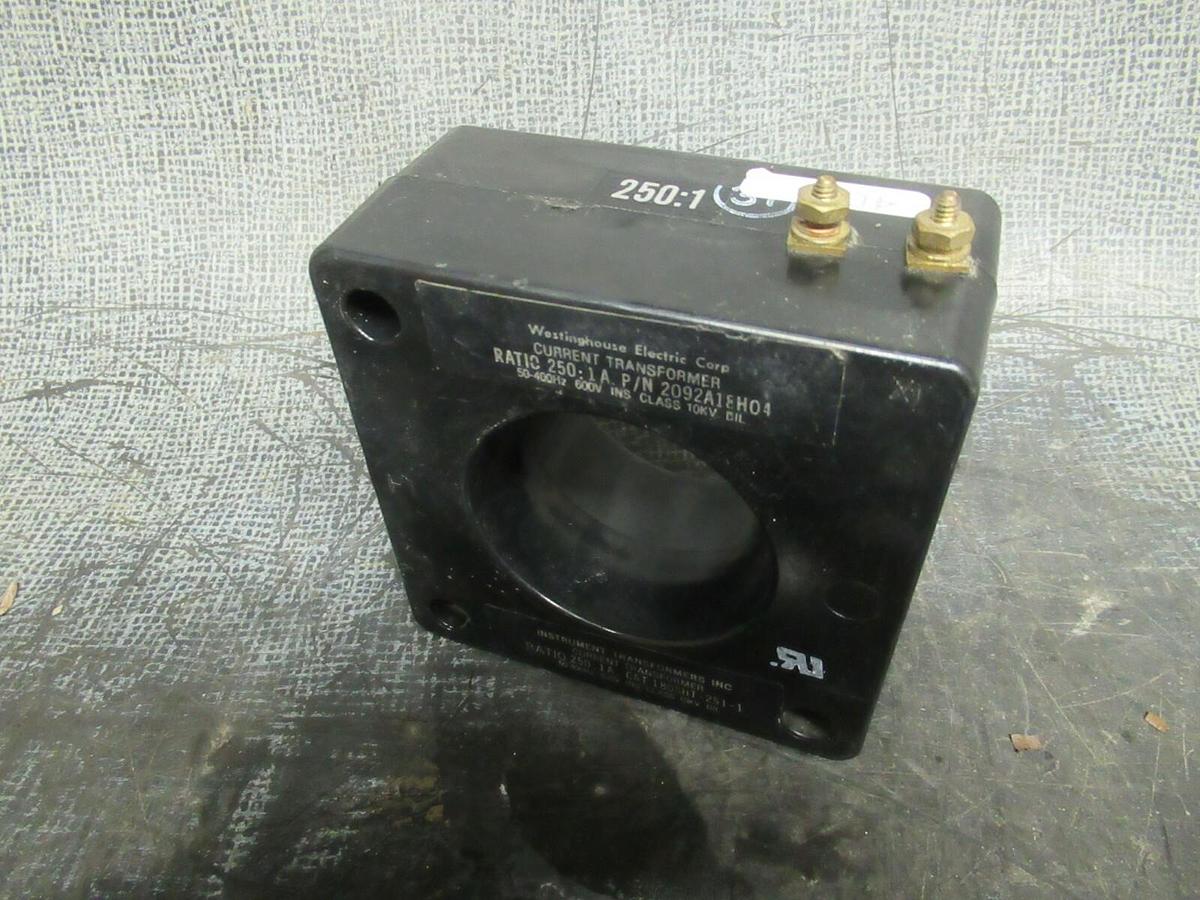 Used WESTINGHOUSE CT CAT: 2092A18H04 250:1 A 50-400 HZ 600 VOLTS