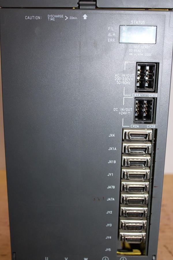 Used FANUC SPINDLE AMPLIFIER MODULE A06B-6102-H215 230 VAC 17.5 kW 63 AMP 325 VDC