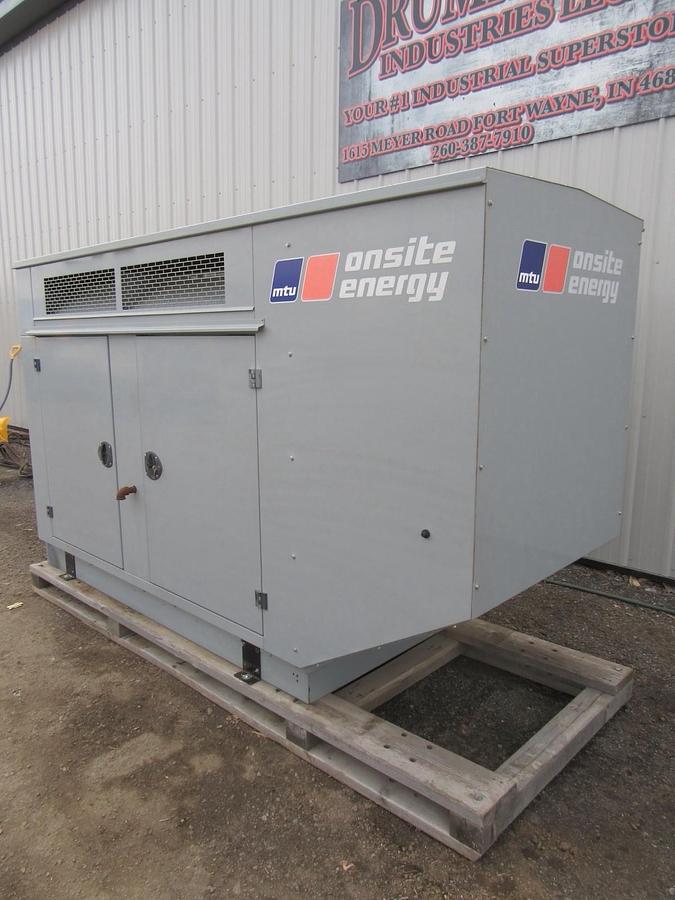 Used 30 KW GENERATOR MTU 4.3 NAT. GAS LP PROPANE 120/240 VOLT 1PH 231 HRS 40KW 2014