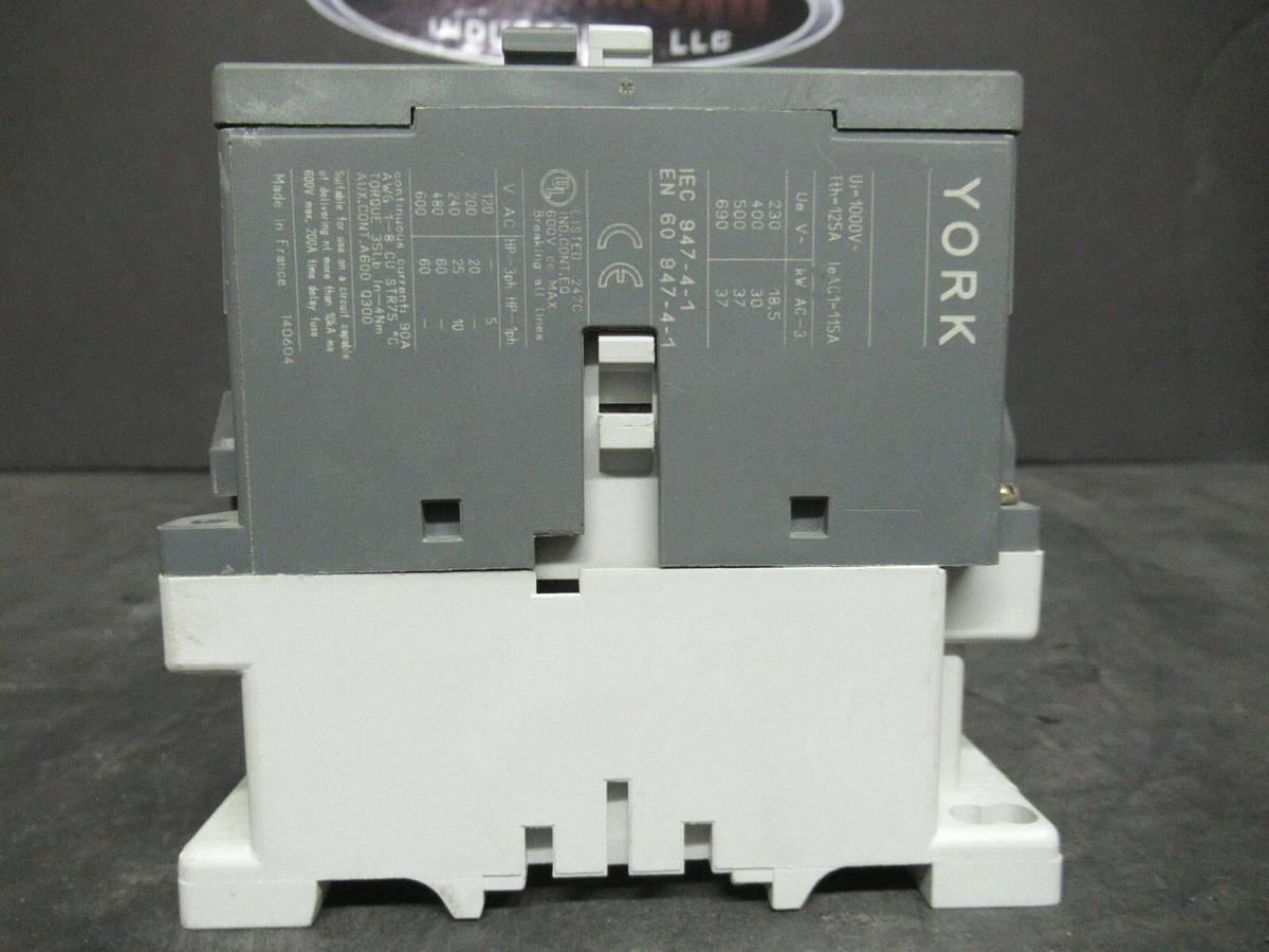 YORK CONTACTOR 024-31107-000 90 AMP 600 VAC 60 HP 110/120 VOLT COIL **WARRANTY**