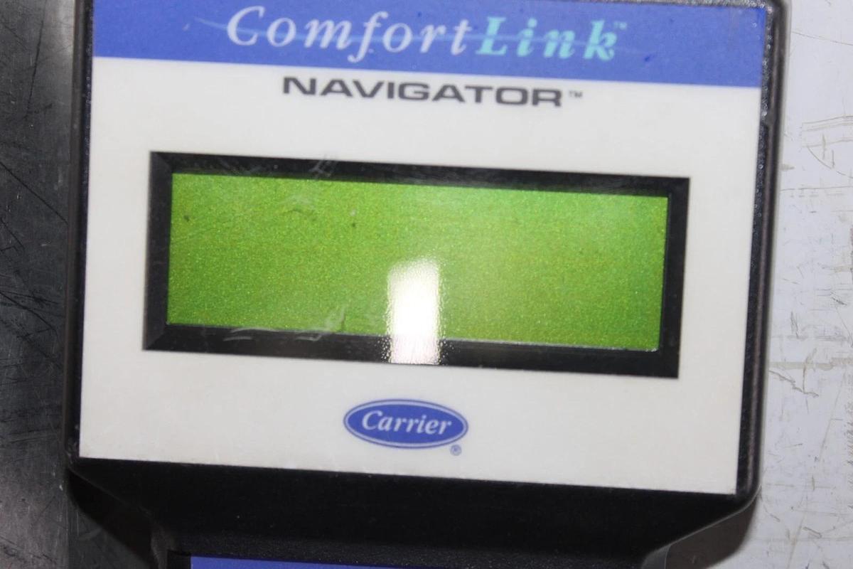 Used CARRIER COMFORTLINK NAVIGATOR HANDHELD CONTROLLER CEPL130435-01 HK50AA033