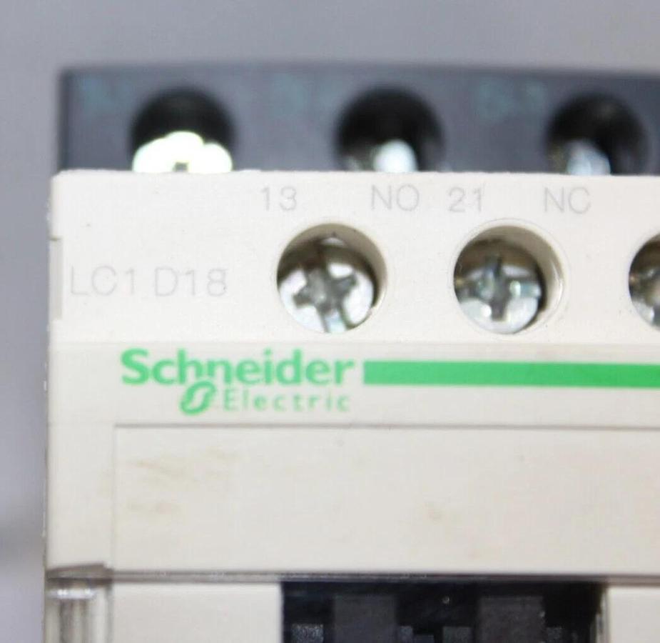 Used SCHNEIDER CONTACTOR LC1D18 32 AMP 600 VAC 3-POLE 3-PHASE 10 KW COIL: 120V