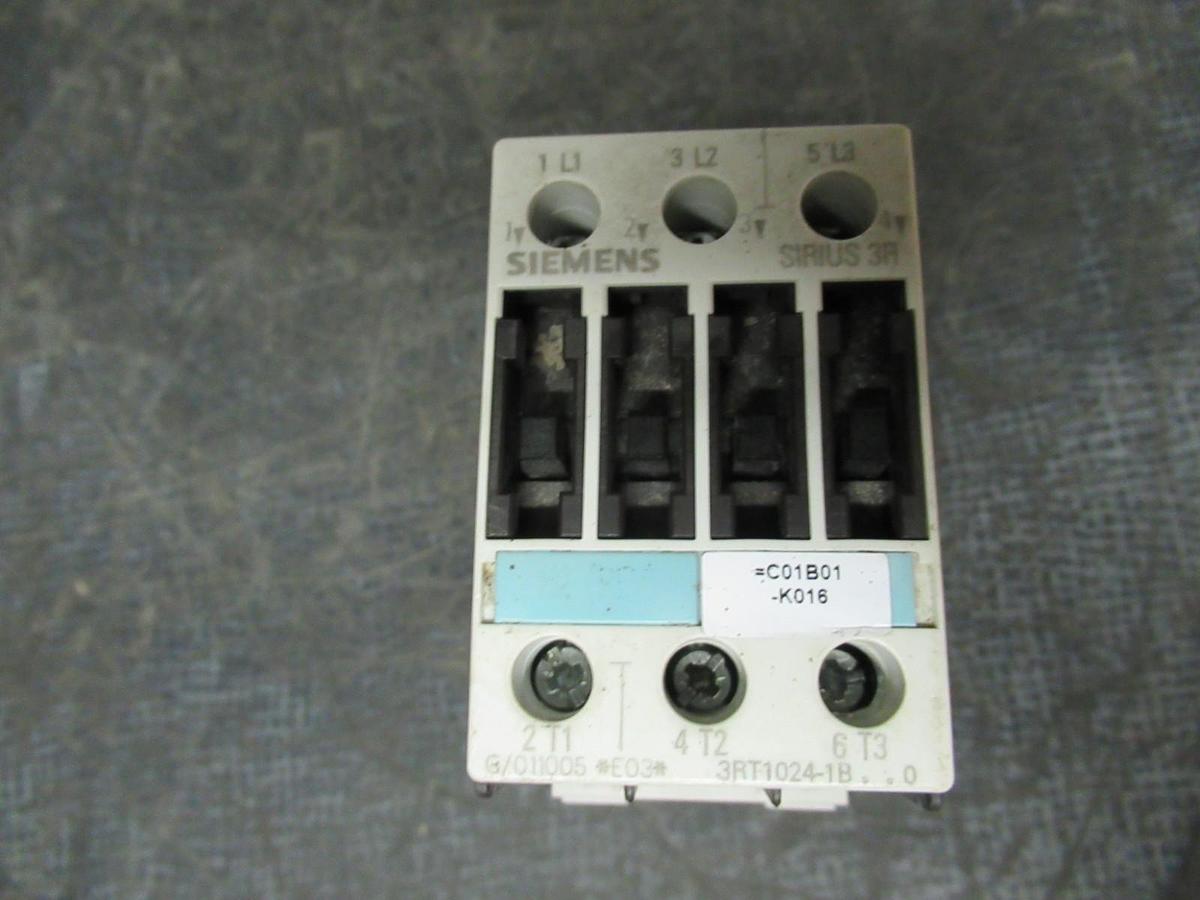 Used SIEMENS CONTACTOR 3RT1024-1B 600V 35A 10HP **WARRANTY INCLUDED**