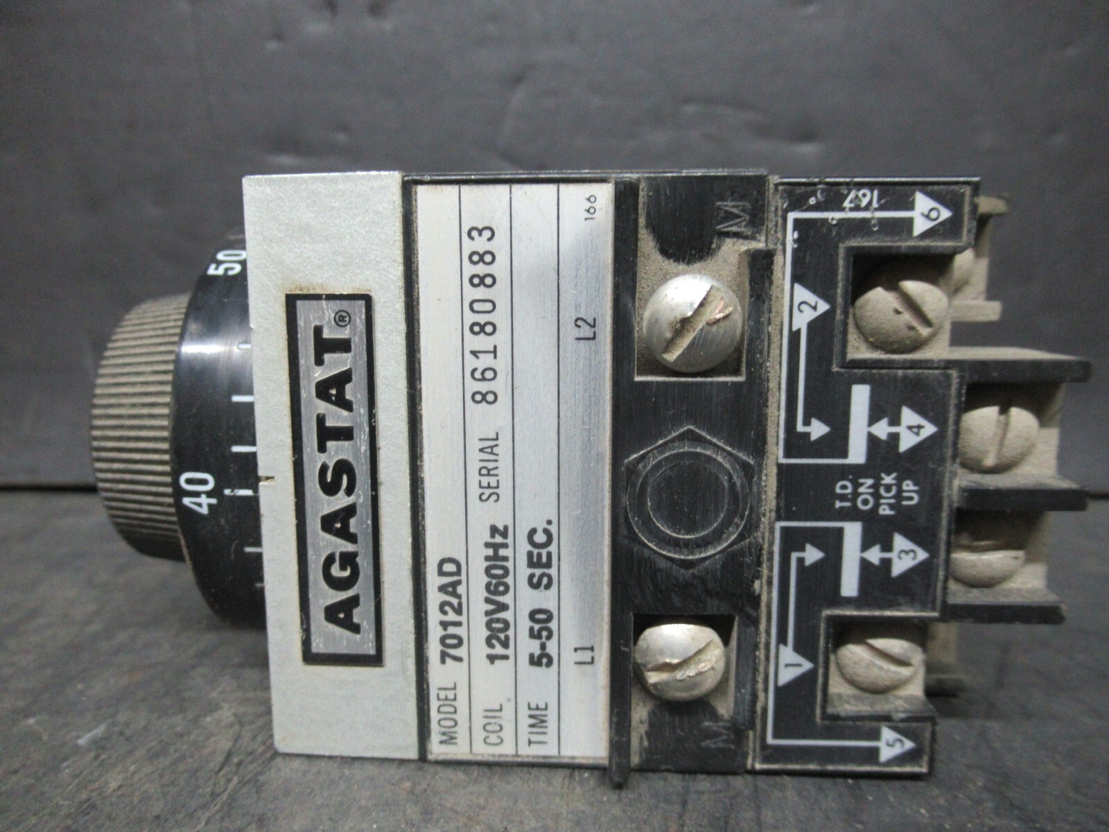 Used AGASTAT TIME DELAY RELAY 5-50 SECONDS 7012AD 120 VAC VOIL 600 VAC 10 AMP
