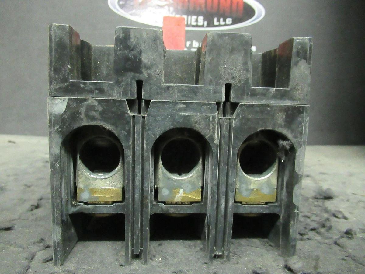 Used GE GENERAL ELECTRIC THFK236225 225 AMP 600V CIRCUIT BREAKER 3 P HI-BREAK W/ LUGS