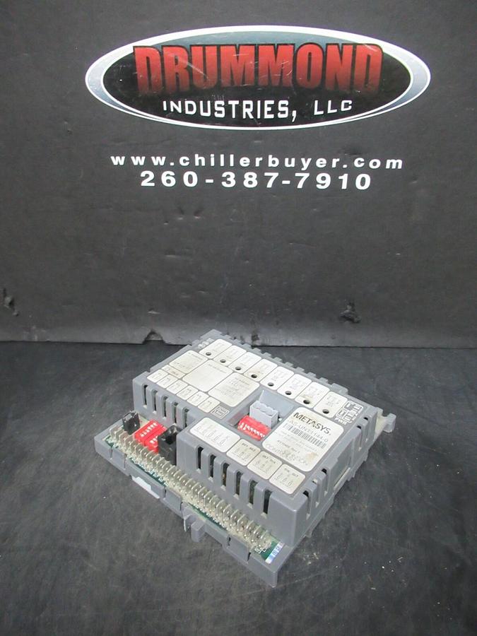 Used JOHNSON CONTROLS METASYS UNITARY CONTROLLER AS-UNT-1144-0 24 VAC 8 VA CLASS 2