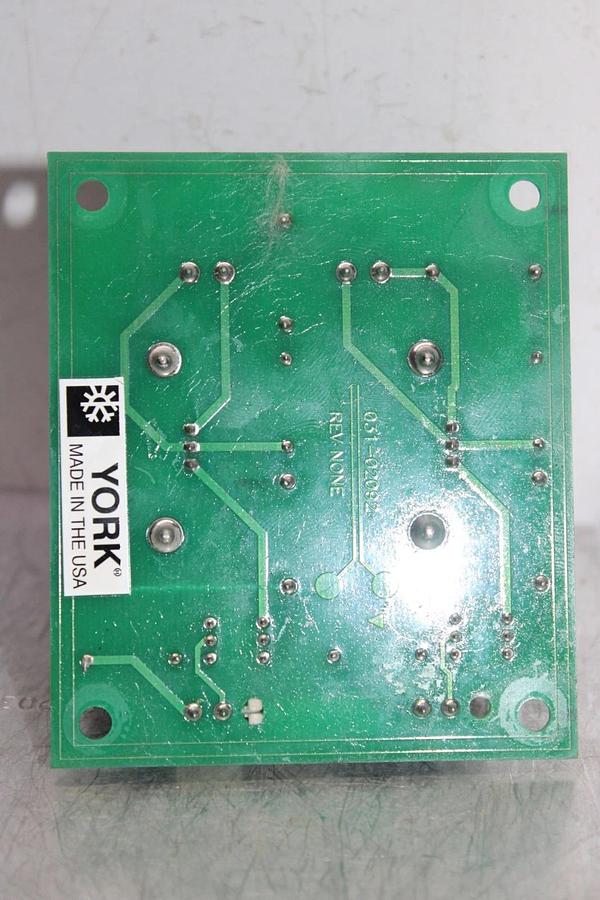Used YORK JOHNSON CONTROLS EEV RELAY CIRCUIT BOARD 031-02092-000 REV. A *WARRANTY*