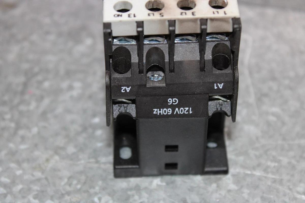 Used TC CONTACTOR TC1D1210 25 AMP 600 VAC 3-POLE 10 HP COIL: 120V **WARRANTY**