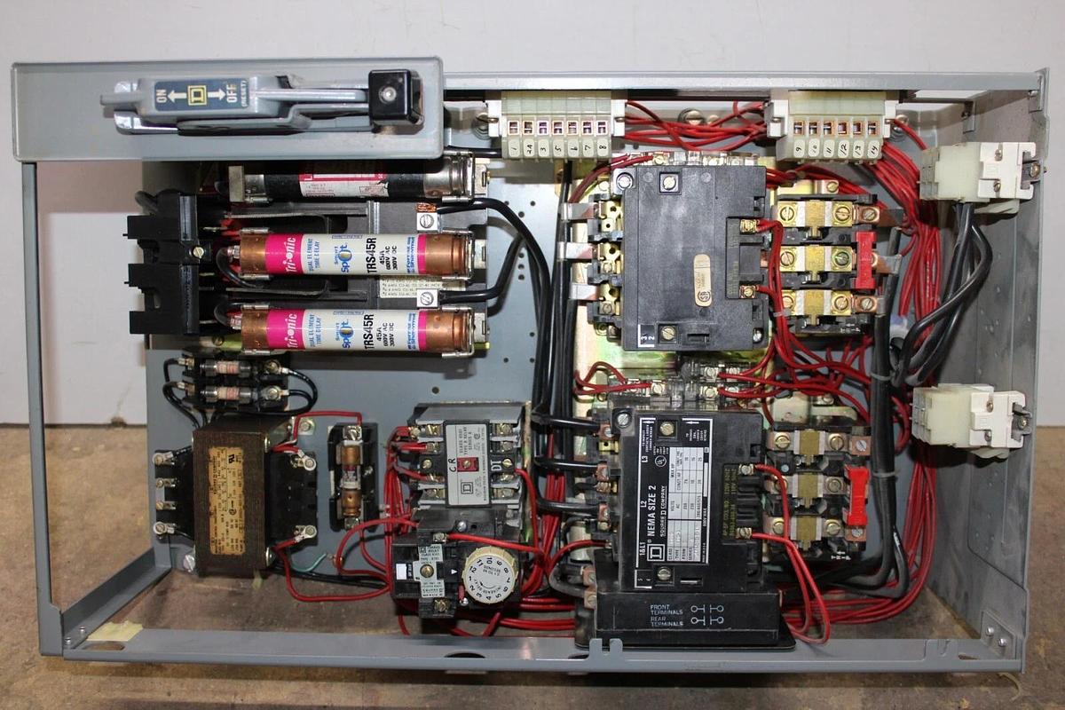 Used SQUARE D MCC STARTER BUCKET MODEL 4 24" SIZE 2 480 VAC 25 HP 8998QD428