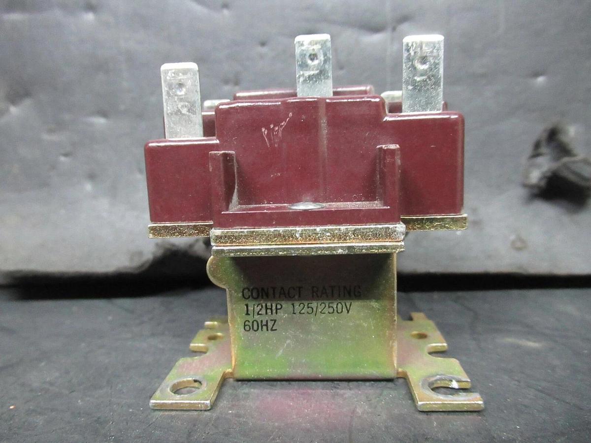 Used ESSEX CONTACT RELAY 91-101016-31300 125/250 VOLT 1/2 HP COIL: 120 VOLT