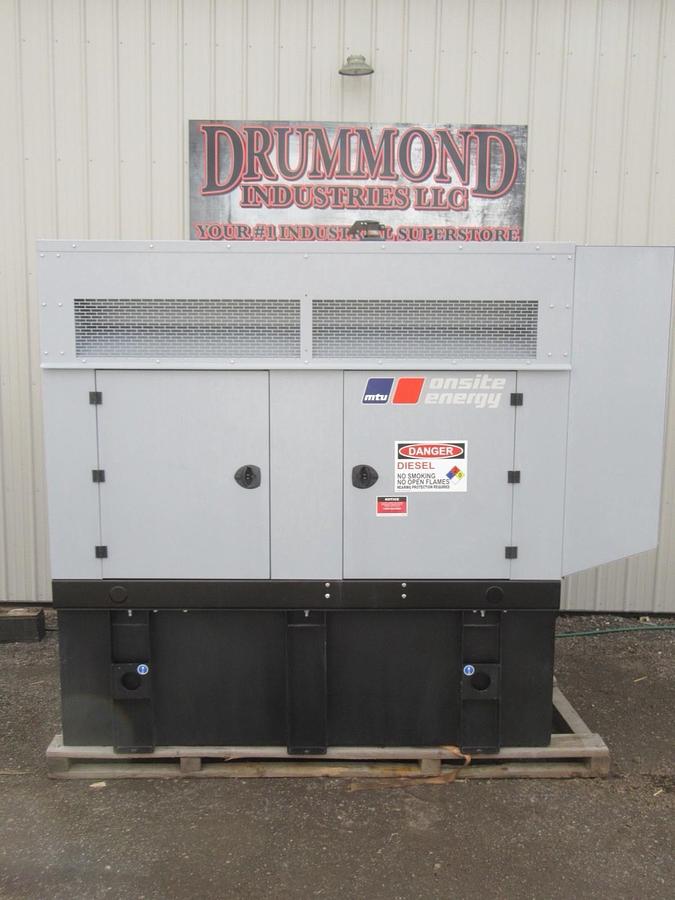 Used 30 KW DIESEL GENERATOR MTU 120/240V  JOHN DEERE SOUND ENCLOSED 196 HRS  VIDEO