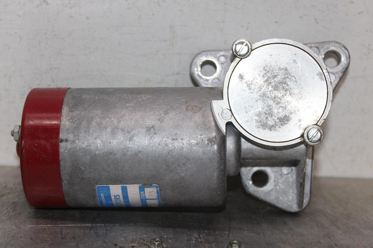 Used YORK ACTUATOR 025-17175-002 0.95 AMP 120 VOLT 50 WATT 50/60 HZ