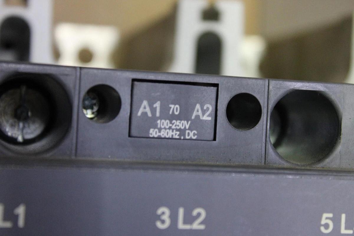 Used ABB CONTACTOR AF400-30 550 AMP 600 VAC 400 HP 3-PHASE COIL: 100-250 VOLT
