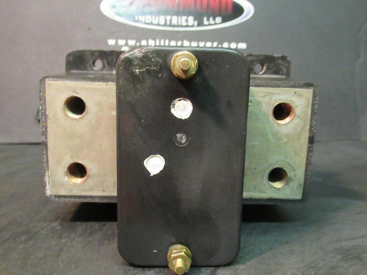 Used WESTINGHOUSE EXTERNAL CT CURRENT SENSOR 2000 - 3000 AMP GROUND FAULT MTR-1018-3