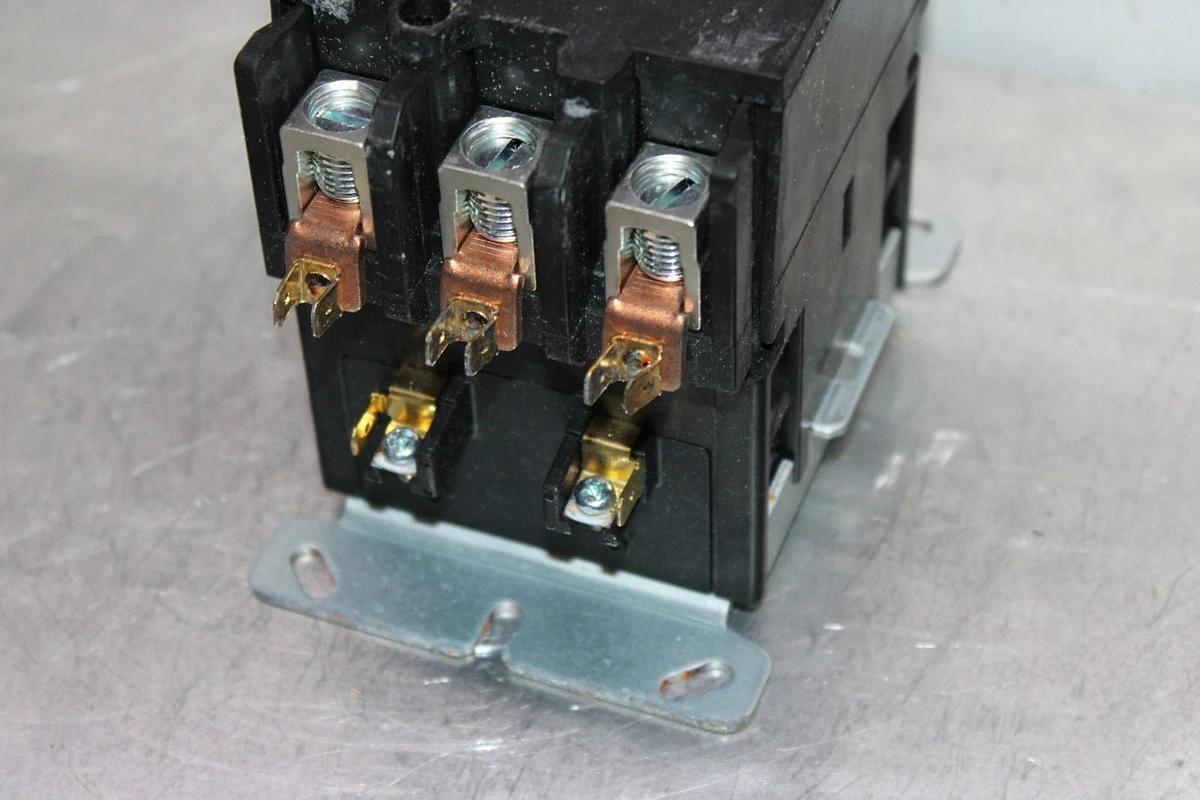 NIB MOTORS & ARMATURES MARS 780 CONTACTOR 61481 75 AMP 600 VAC 40 HP