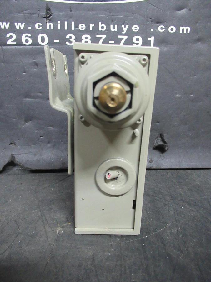 Used ALCO PRESSURE CONTROL GAUGE FD113-SNBA-000-74040 450 PSI 1/2 HP 9.8 AMP 240 VAC