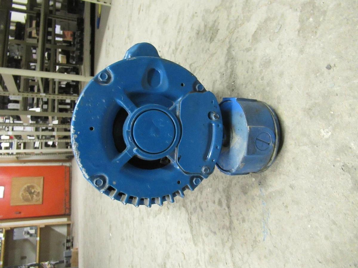 Used BURKS CIRCULATION PUMP 15G5 15G5-1-1/4 1.5 HP 115/208-230 VOLTS 3450 RPM 09675