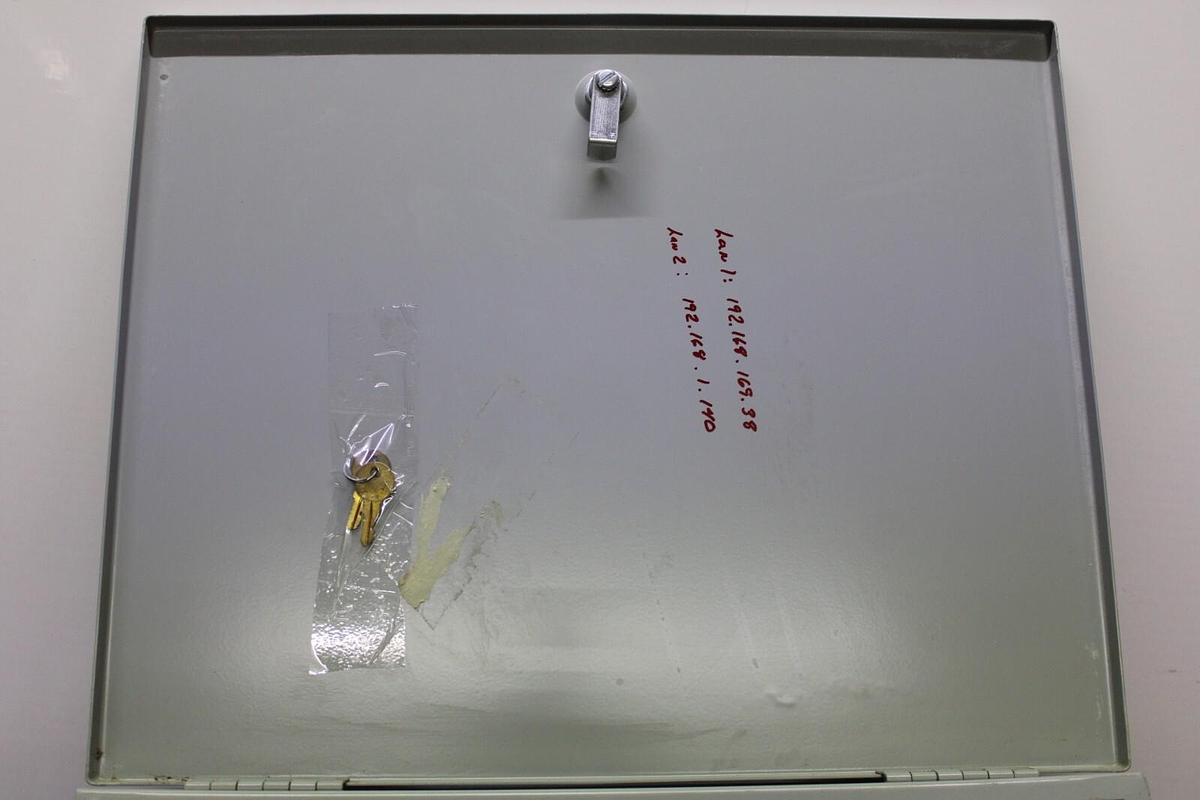 Used HOFFMAN TYPE 1 ENCLOSURE A2016AT1PP 20.5" X 16.5" X 7" W/ KEYS **WARRANTY**