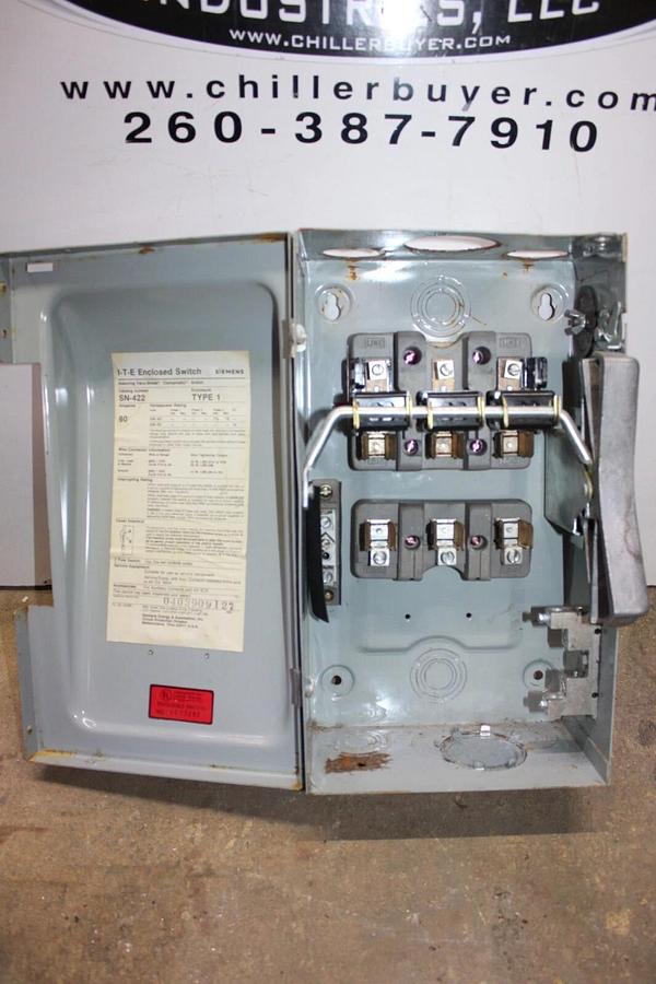 Used ITE ENCLOSED SWITCH SN422 60 AMP 240 VAC TYPE 1 3-PHASE 15HP