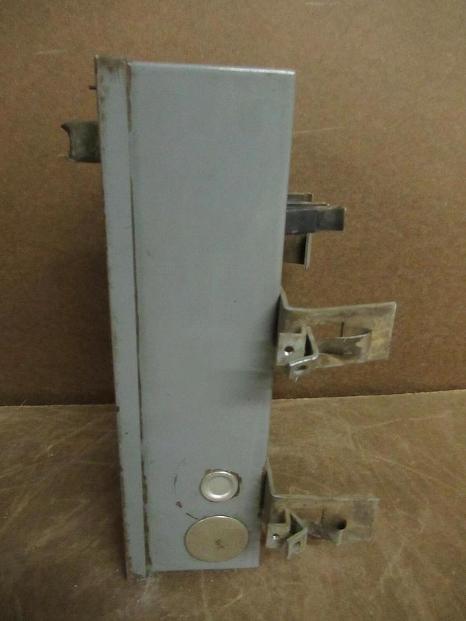 Used WESTINGHOUSE COP 100 AMP 600 VAC FUSIBLE BUSS BUS PLUG STYLE 1720770 TAP SWITCH