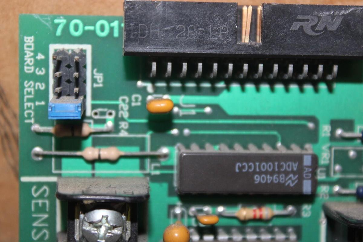 Used DANFOSS ANALOG I/O CIRCUIT BOARD DDAI8-T1 REV. 3.2 **WARRANTY INCLUDED**