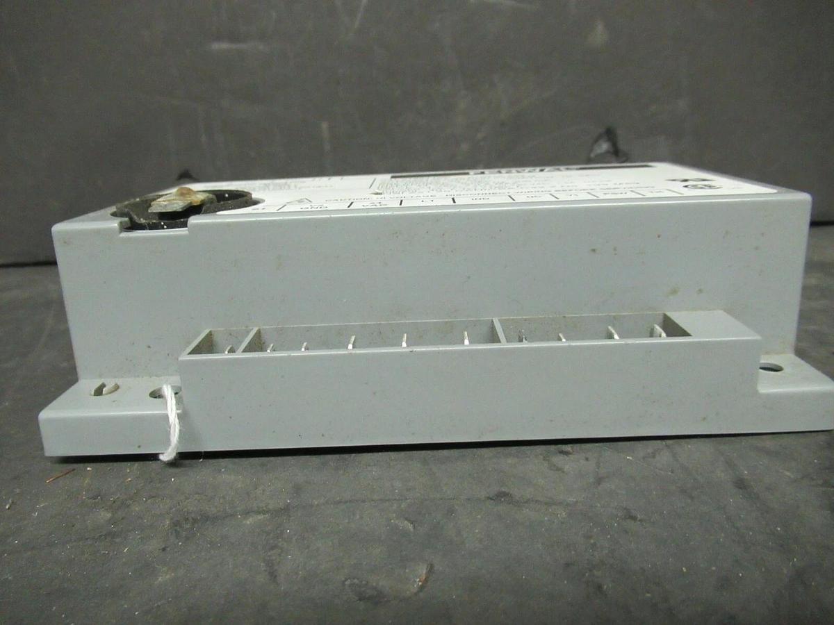 Used FENWAL IGNITION CONTROL MODULE 031-01283-000 / 35-615910-225 24 VAC