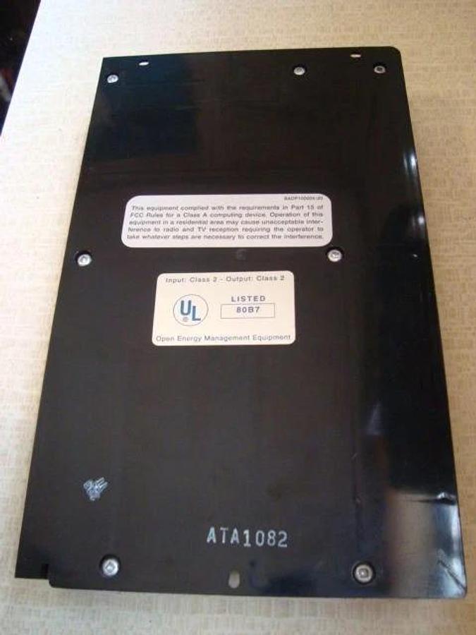 Used UNITED TECHNOLOGIES CARRIER 8 INPUT MODULE --- MODEL: CEAS420773-01